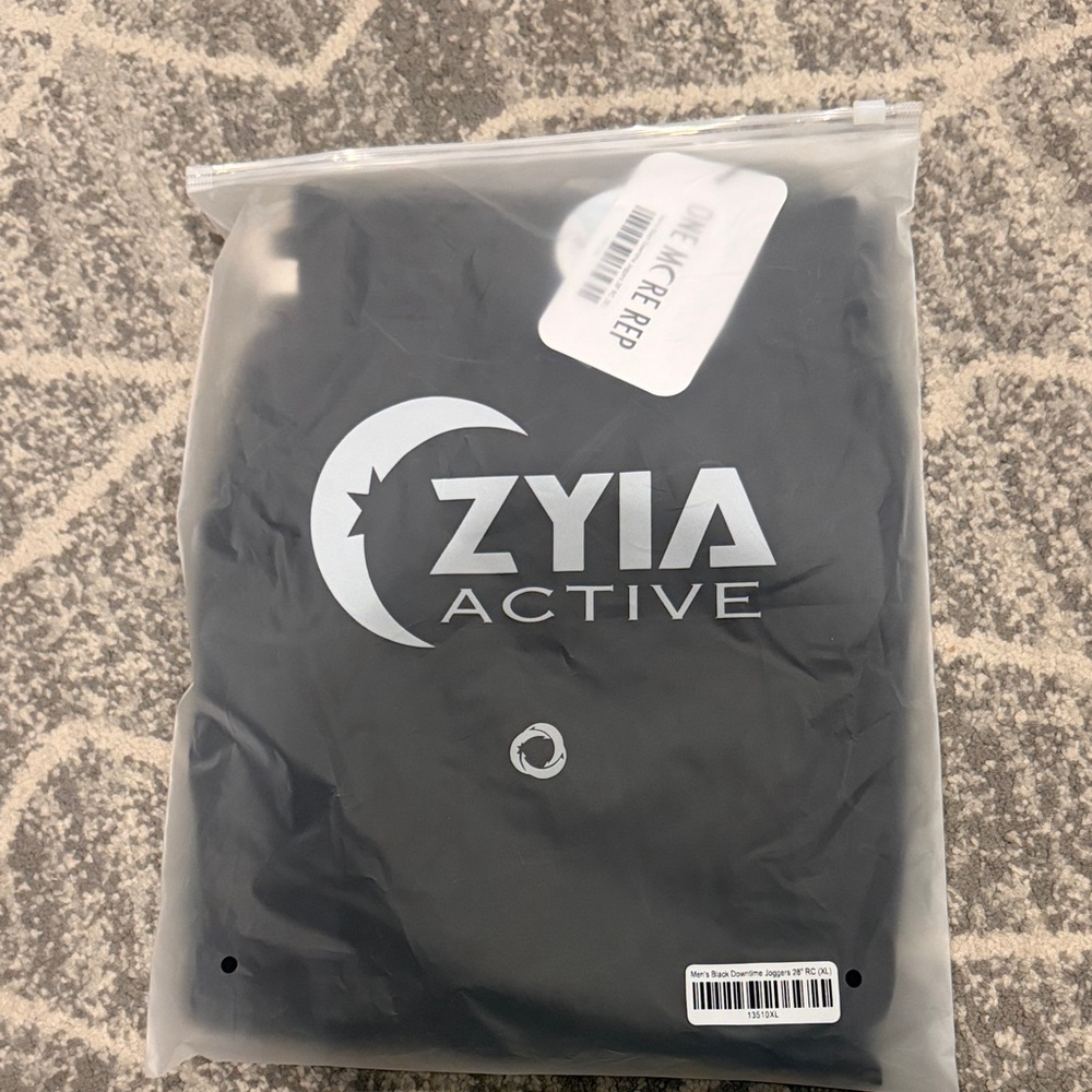 Zyia Active Men's Black Downtime Joggers